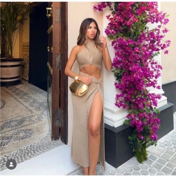 ZARA GOLD metallic BOX BAG - Picture 1 of 8